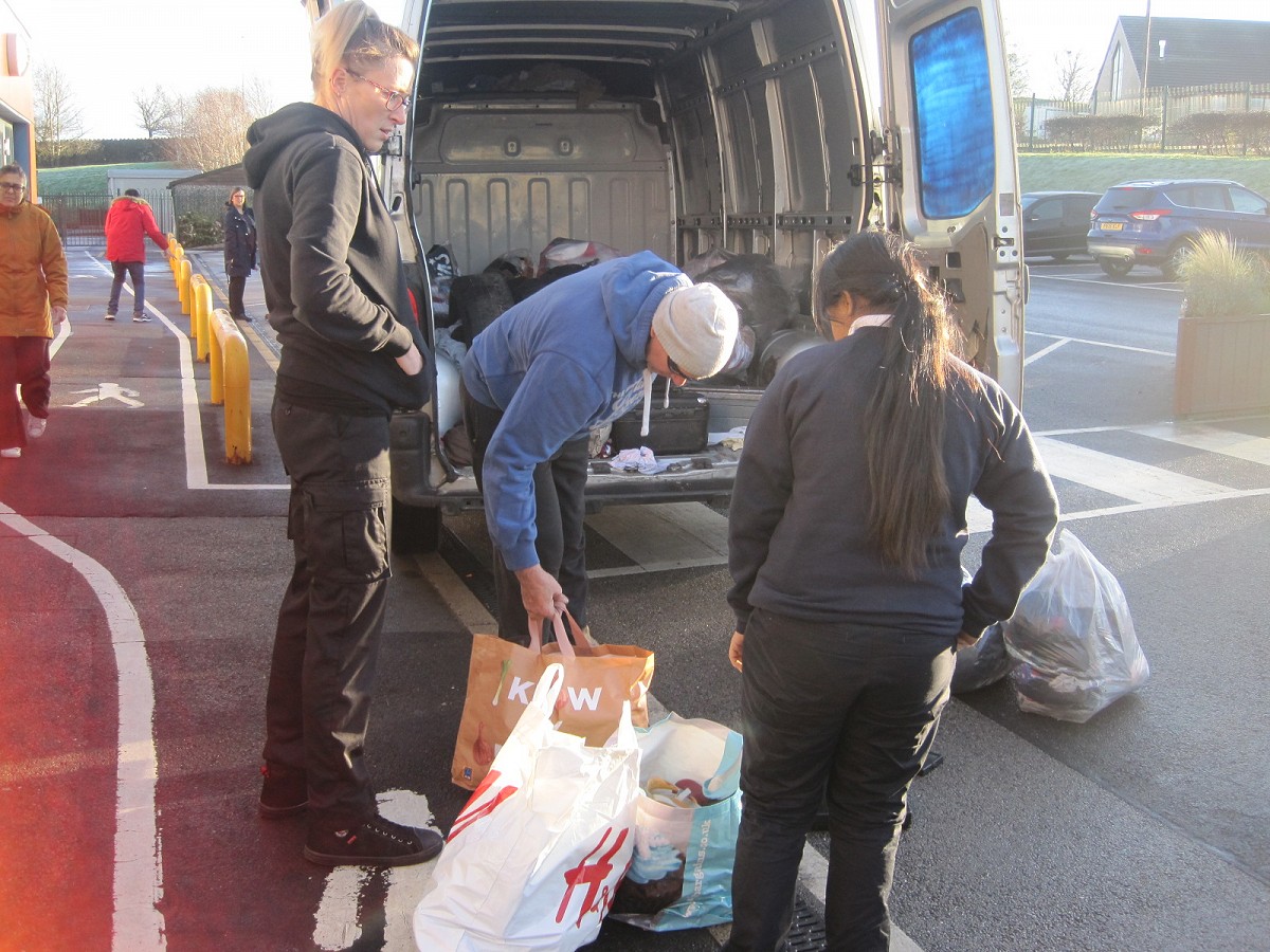 Bag2School Christmas Clearout!