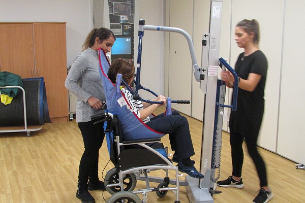 Learning how to use a hoist