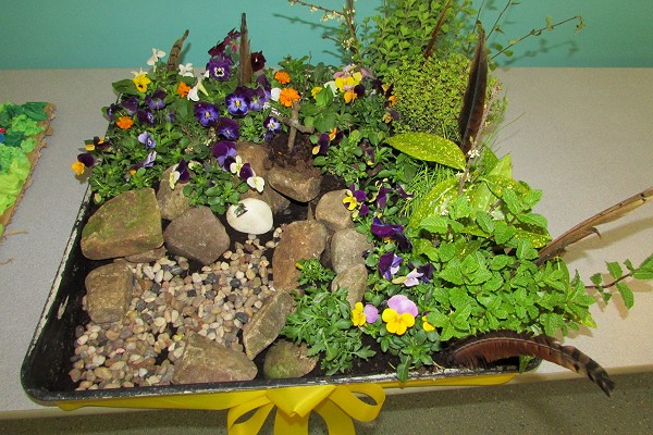 easter garden