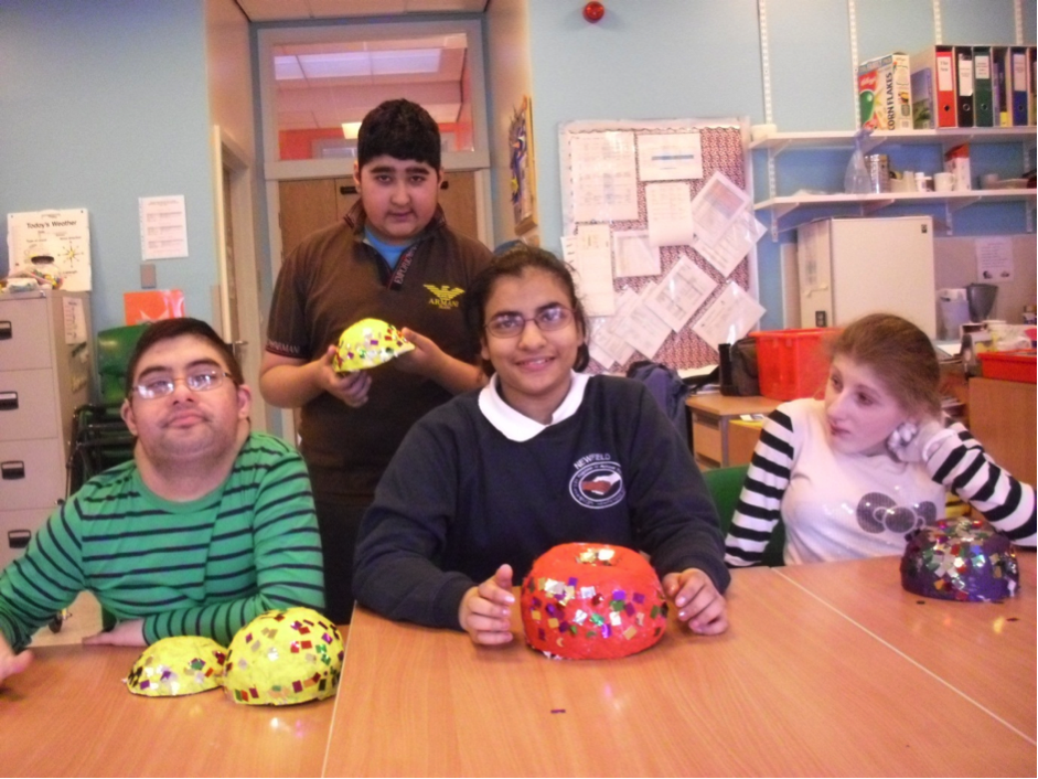 Papier-mâché Objets d'art