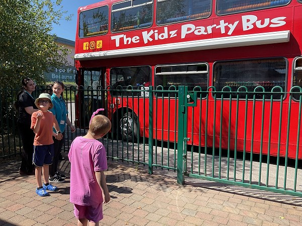 bus
