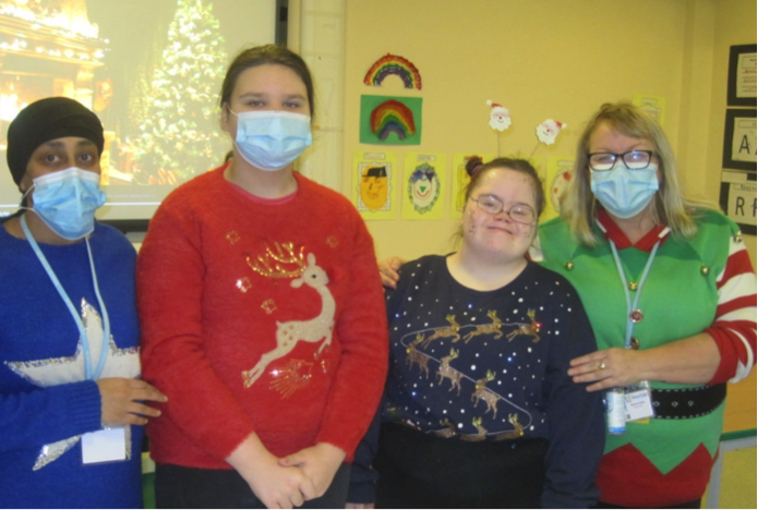 Christmas Jumpers and Lunch!